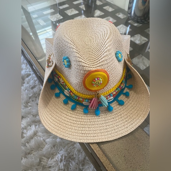 Straw hat - Picture 3 of 9